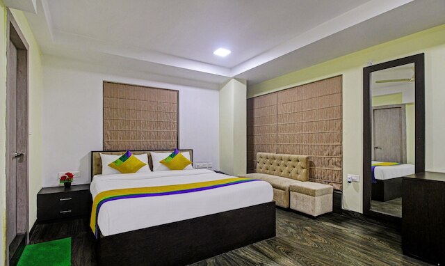 イッツィ ホテルズ レオテル ニア ラビンドラ サロバー