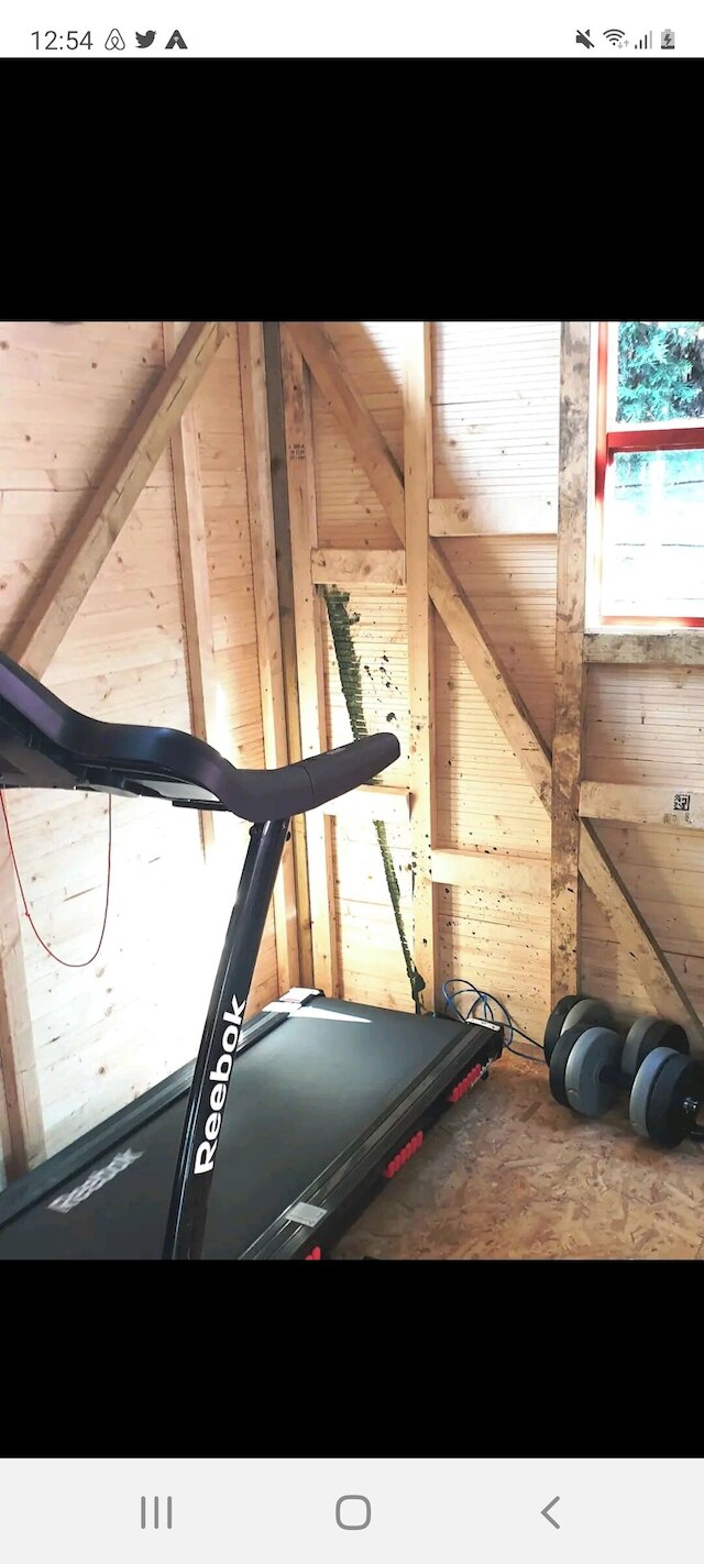 2 ベッド アパートメント スリープス 4 オンサイト パーキング