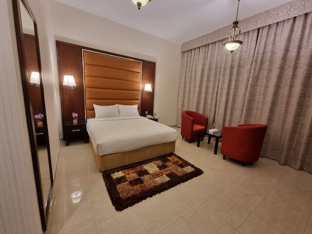 ビスタ シティ ホテル