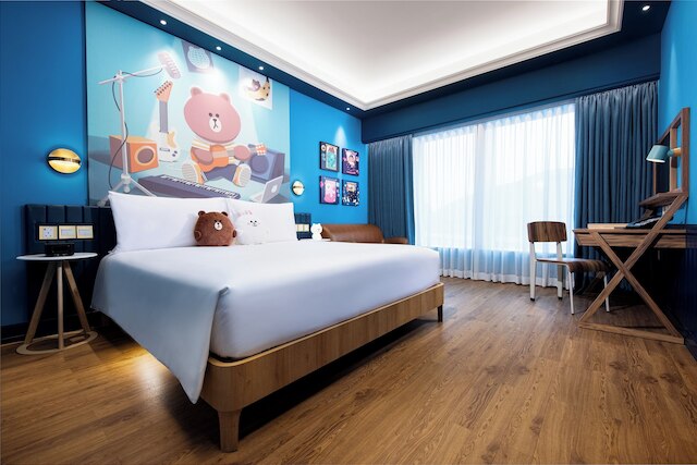 LINE FRIENDS PRESENTS CASA DE AMIGO