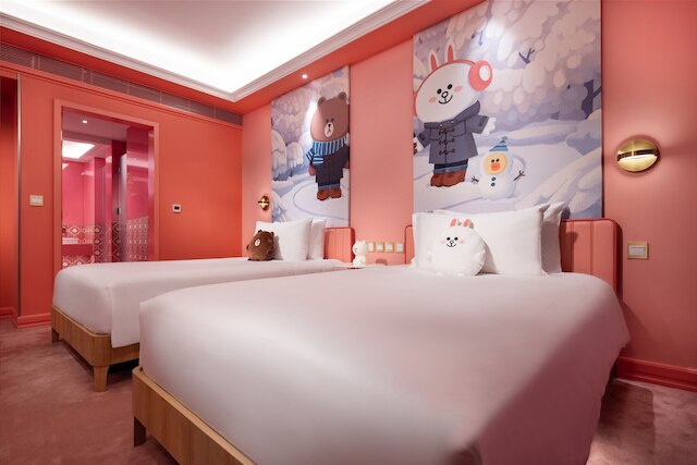 LINE FRIENDS PRESENTS CASA DE AMIGO