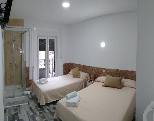 H ノチェ イ ディア