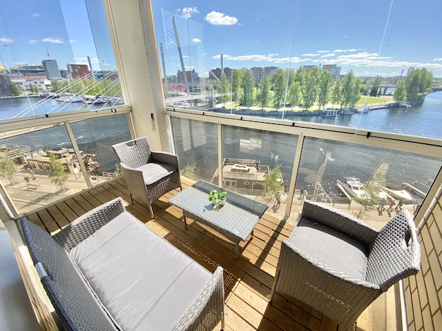 シティ ホーム フィンランド ラウコントリ パノラマ