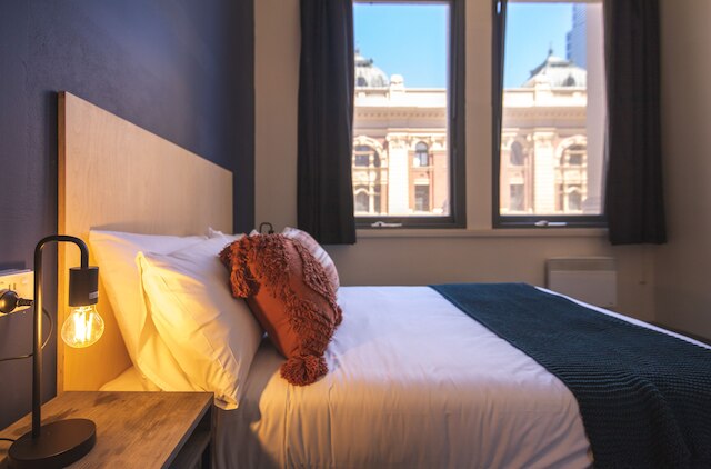 バウンス メルボルン - フォーマリー ローマー メルボルン