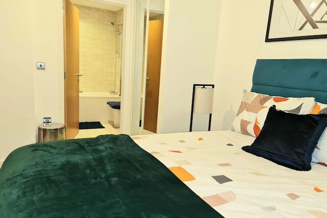 エクスクイジット コージー 2  ベッド アパートメント イン サルフォード