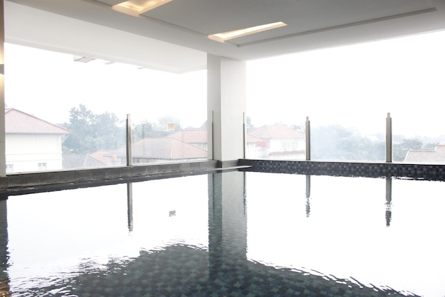 モダン & コンフィー スタジオ アパートメント アット タマンサリ テラ レジデンス