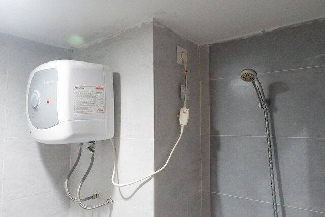 デライトフル ラグジュリアス スタジオ ルーム アット タマン メラティ スラバヤ アパートメント