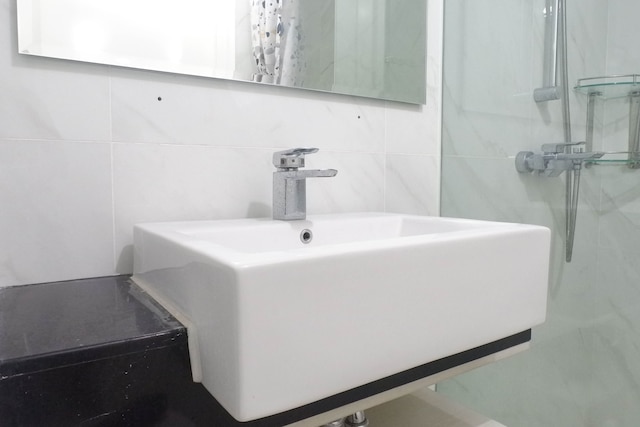 スタイリッシュ スタジオ アパートメント コネクティッド トゥ チプトラ ワールド モール アット ザ ヴルトゥ