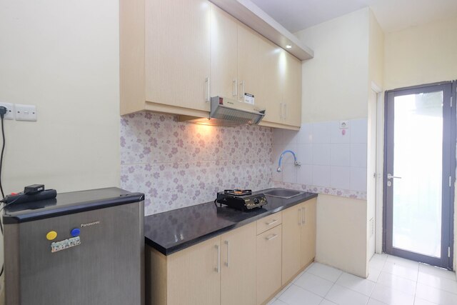 ナイス アンド コンフィー ベッBーム アパートメント アット MT ハリョノ レジデンス