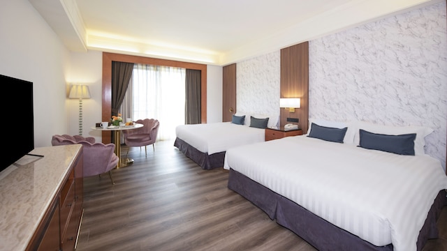 ハンプコートパレスタイペイ