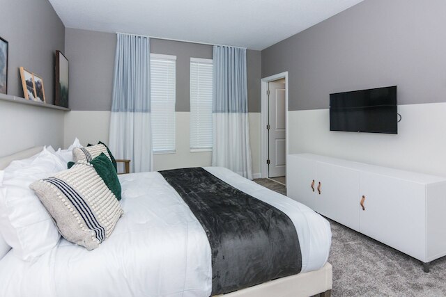 モダン シングル ホーム - プール アンド ゲーム ルーム