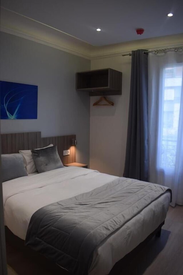 オテル ピュイ ドゥ ドーム