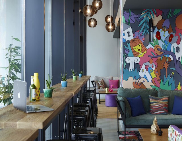 モクシー アテネ シティ