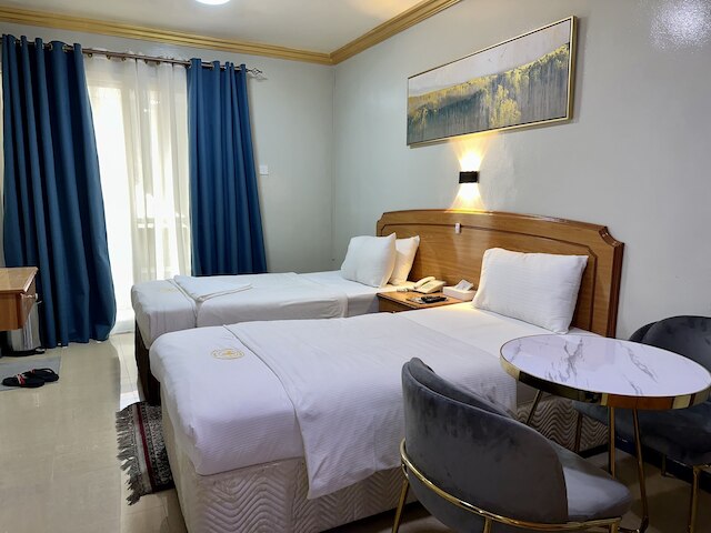 マエーン ホテル