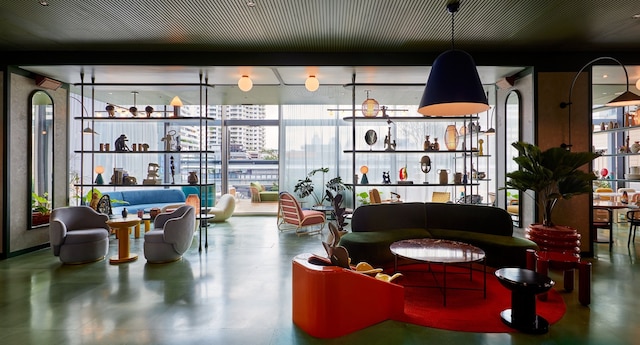 スタンダード、バンコクマハナコン