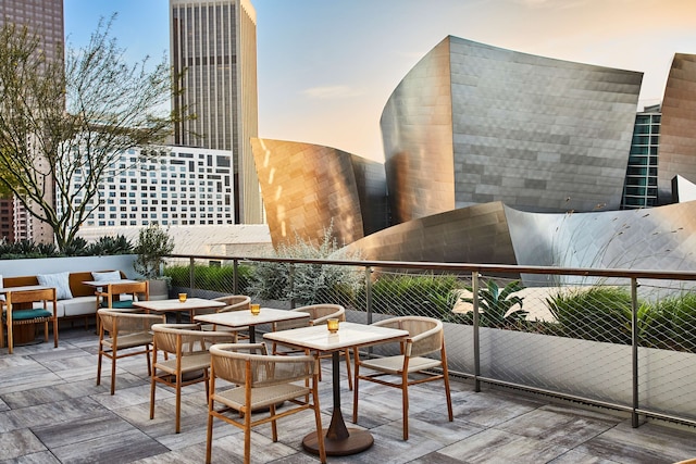 コンラッド ロサンゼルス