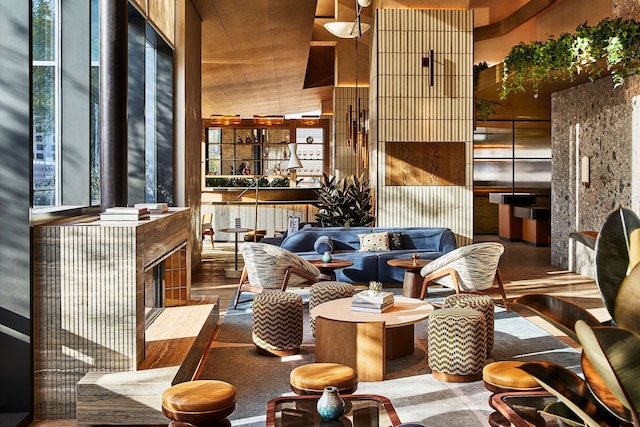 コンラッド ロサンゼルス