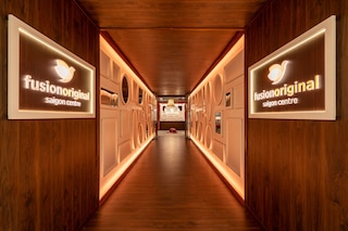 フュージョン オリジナル サイゴン センター