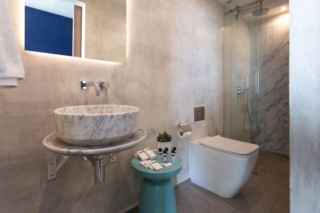 デ ラ ヴァレット