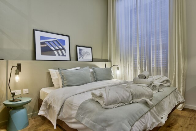 デ ラ ヴァレット