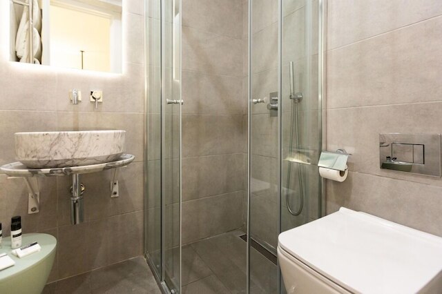 デ ラ ヴァレット