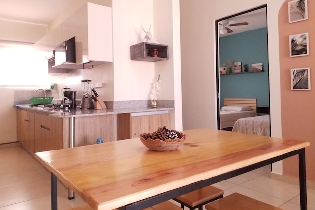 ブリージー & ブライト フル アパートメント