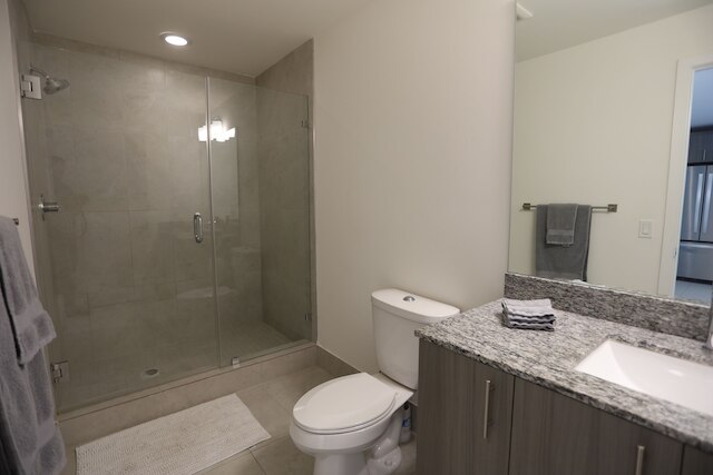 キング ベッド フル サービス アパートメント