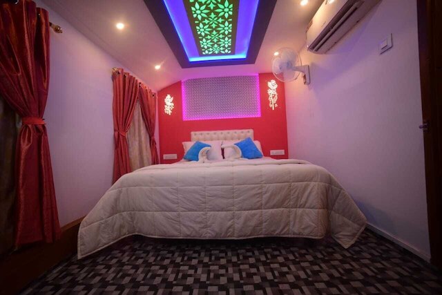 プライベート ハウスボート