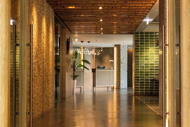 ガルディナ アソーク ホテル & レジデンス