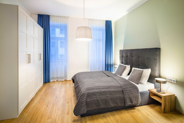 ジミーズ アパートメンツ XXL