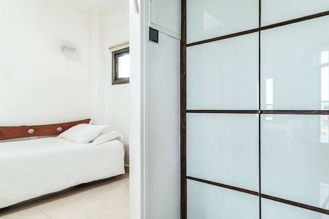 ヘルツリーヤ シーサイド チャーミング ホーム バイ シー エヌ レント