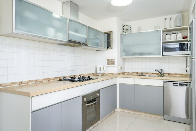 ヘルツリーヤ シーサイド チャーミング ホーム バイ シー エヌ レント