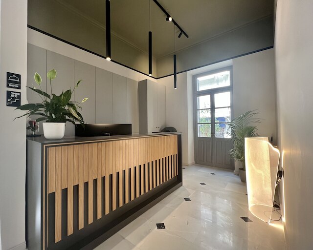 ウエン イン アテネ - ホステル