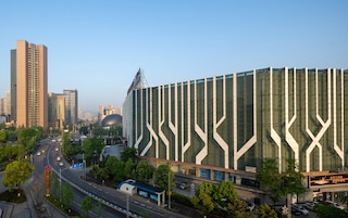 Holiday Inn Express Chongqing Caiyun Lake by IHG