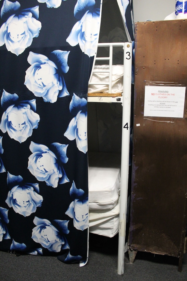 アーティスト ハウジング - ホステル