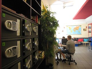 ウェストエンド シティ ホステル GMベHハ