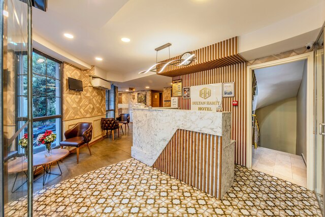 スルタン ハミット ホテル