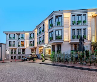 スルタン ハミット ホテル