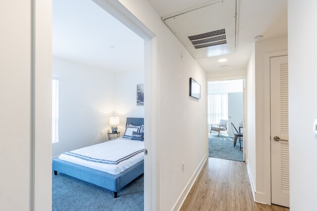 3ドルーム/3バー フリー ファーニッシュド アパートメント イン ハリウッド 3 ベッドルーム アパートメンツ バイ レッドオーニング