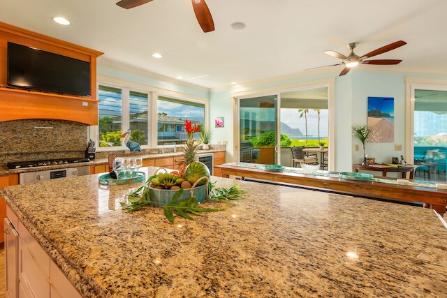 ハレオハナヌイ 5 ベッドルームホーム バイ レッドオーニング