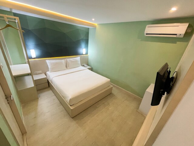 リーフ・ホテル