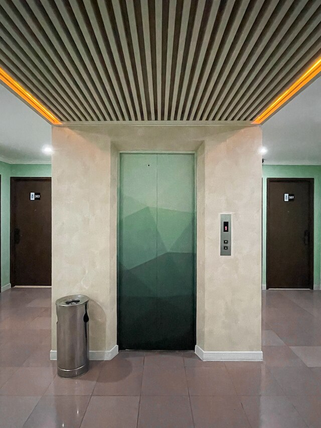 リーフ・ホテル