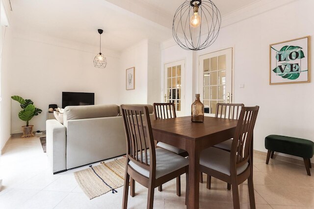 プリンシペ レアル バルコニー バイ ホーミング