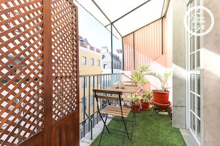 プリンシペ レアル バルコニー バイ ホーミング