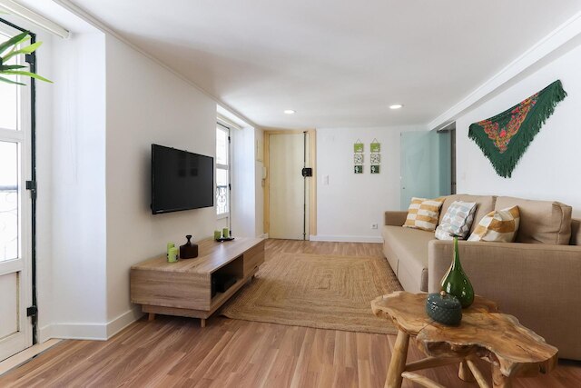 バイロ アルト エクスペリエンス バイ ホーミング