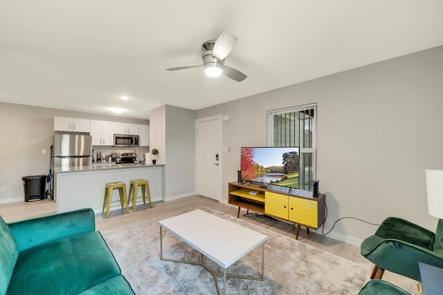 モダン 2 ベッドルーム ニア ユT ハイド パーク エボニフィ