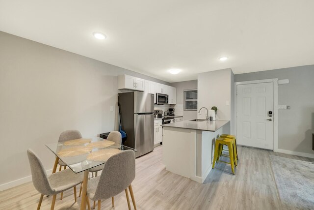 モダン 2 ベッドルーム ニア ユT ハイド パーク エボニフィ