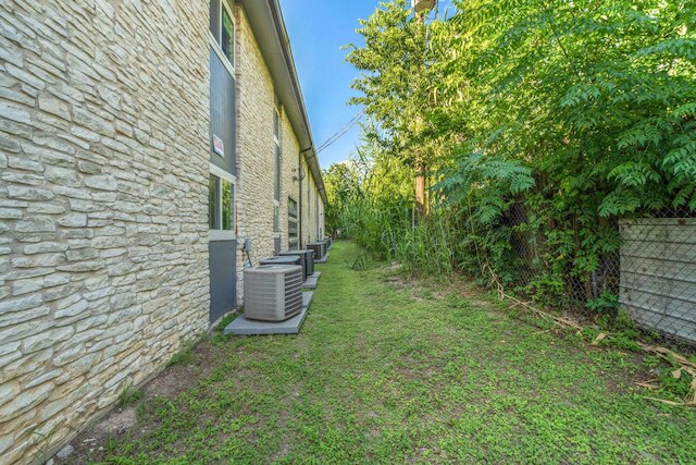 スタイリッシュ 1 ベッドルーム ニア UT ブレントウッド エボニフィ