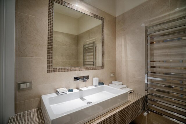 アルタ ラグジュアリー アパートメンツ - フレッツァ  アパートメント