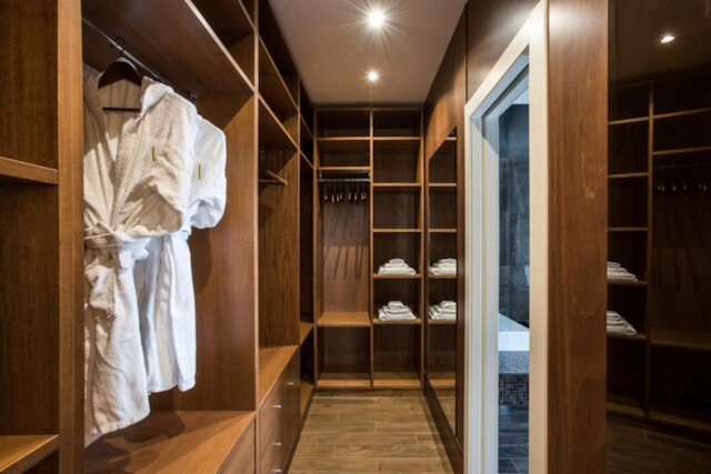 アルタ ラグジュアリー アパートメンツ - オカ アパートメント